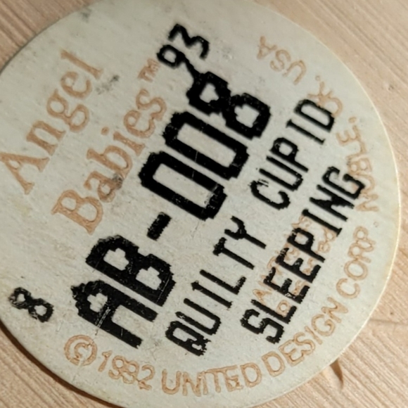 Carved baby angel - Picture 8 of 8